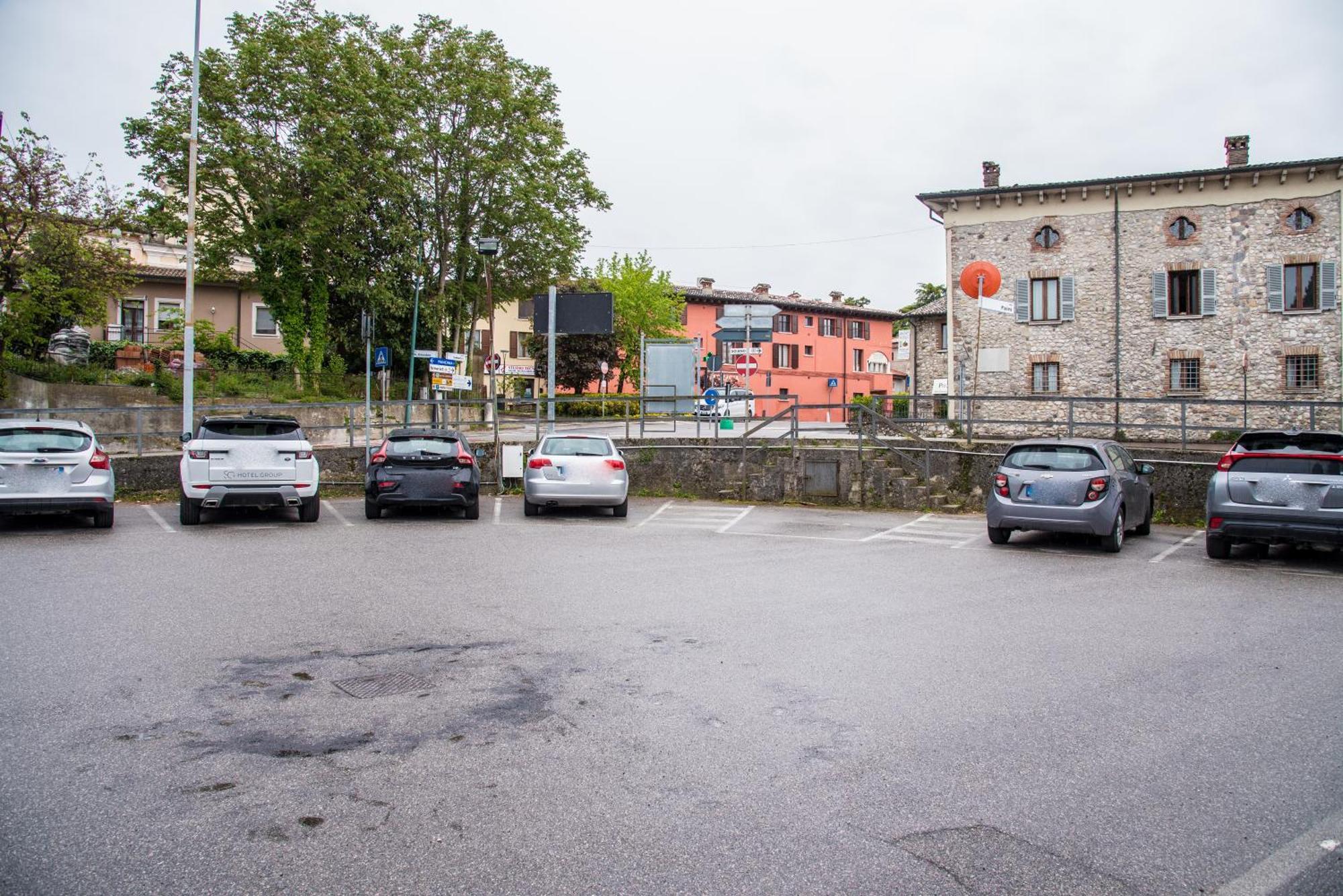 Hotel Porta Del Sole Soiano Del Lago Bagian luar foto