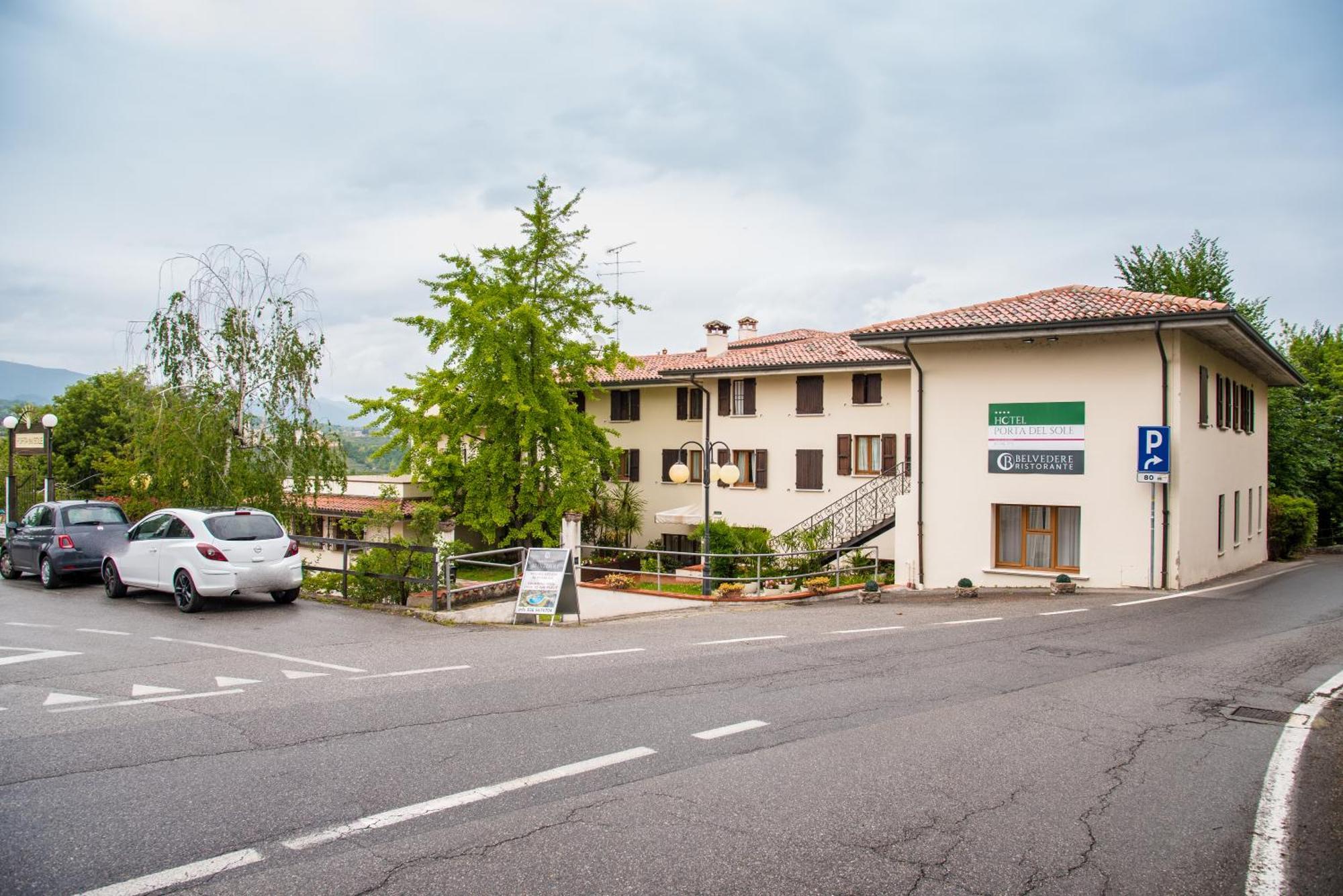 Hotel Porta Del Sole Soiano Del Lago Bagian luar foto